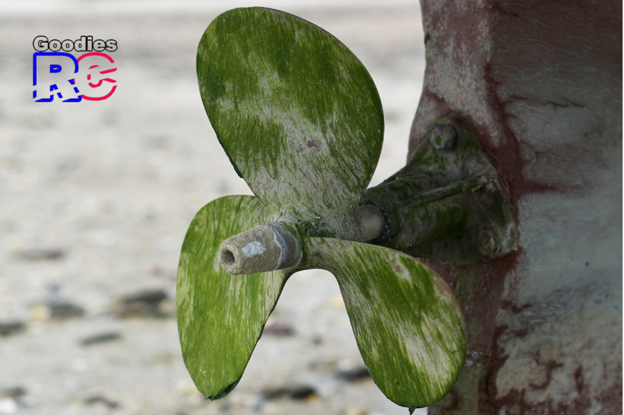 What Is The Diference Between 2 Prop And 3 Prop For An RC Boat?